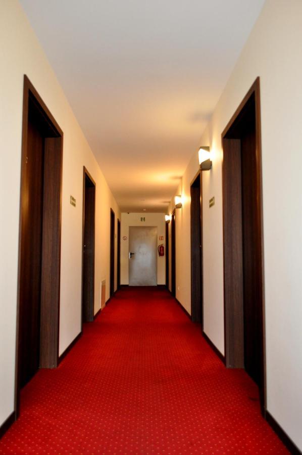 Hotel Pauza Radzyn Podlaski Eksteriør bilde
